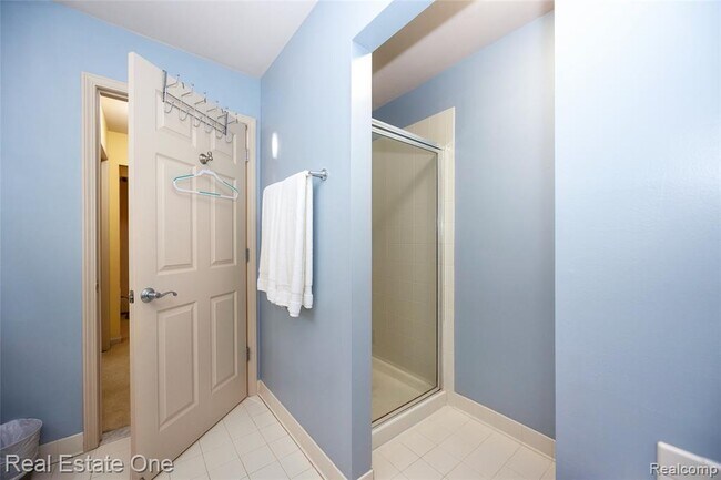 Building Photo - 3481 Castlewood Ct