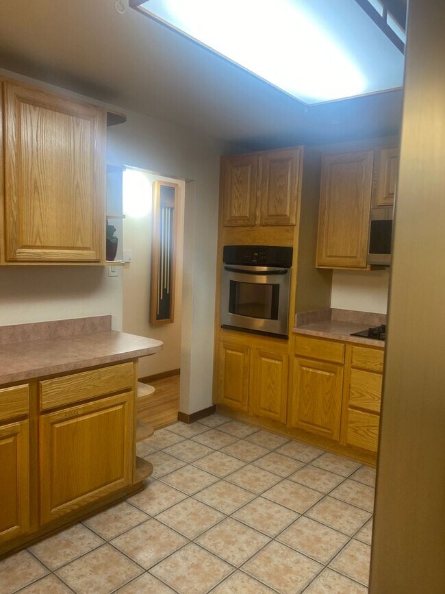 Building Photo - Beautiful 3bd home in NE Heights