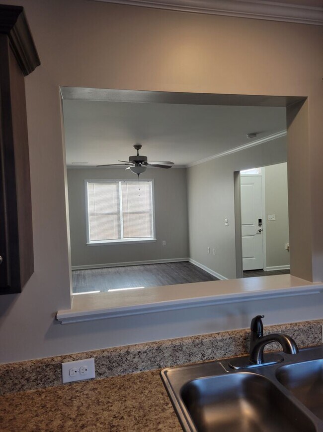 Building Photo - 247 Boyington Pl Rd