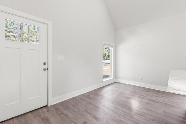 Building Photo - 20048 County Rd 4118