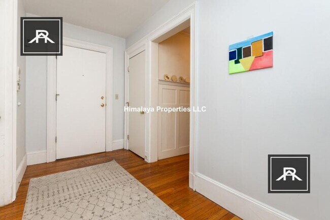 Building Photo - 5 bedroom in Boston MA 02215
