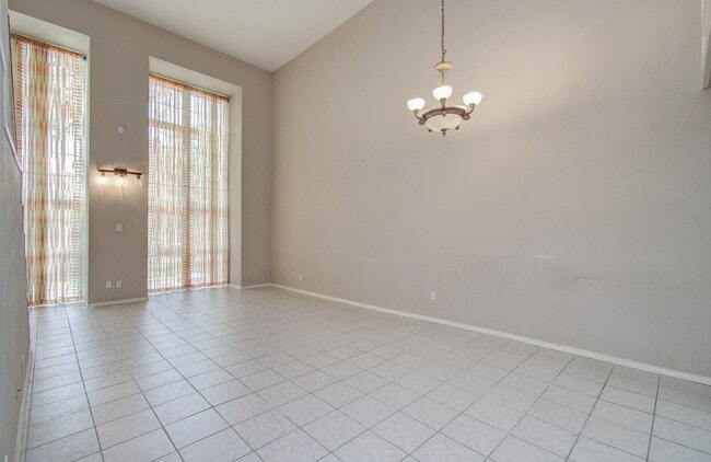 Building Photo - 12633 Memorial Dr