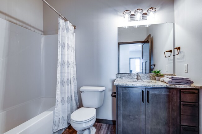 Building Photo - 2 Bedroom 2 Bathroom Apartment - Built in 2023 - New Richmond, WI ? Limited-Time Offer: FREE Appl...