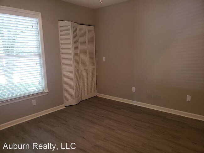Building Photo - 2 br, 2 bath House - Moore's Mill Place 42...