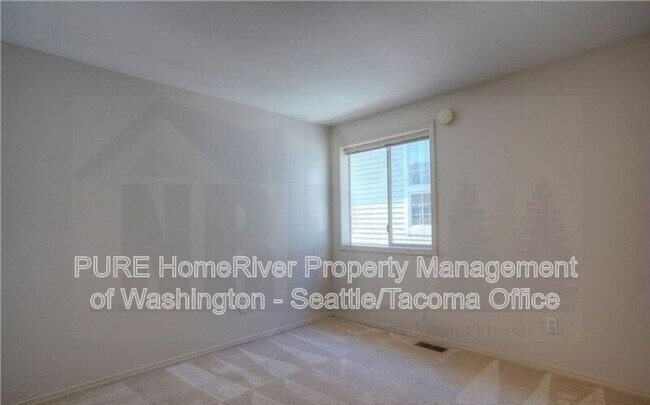 Building Photo - 6109 83rd Ave W
