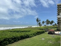 Building Photo - 4250 N Hwy A1A