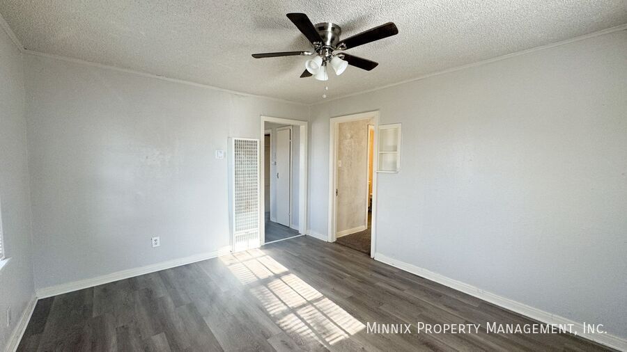 Building Photo - 2711 35th St