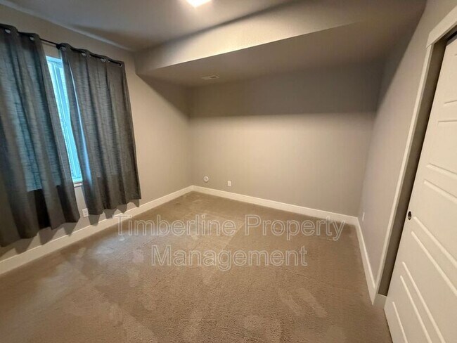 Building Photo - 3830 Bierstadt Lake Ct