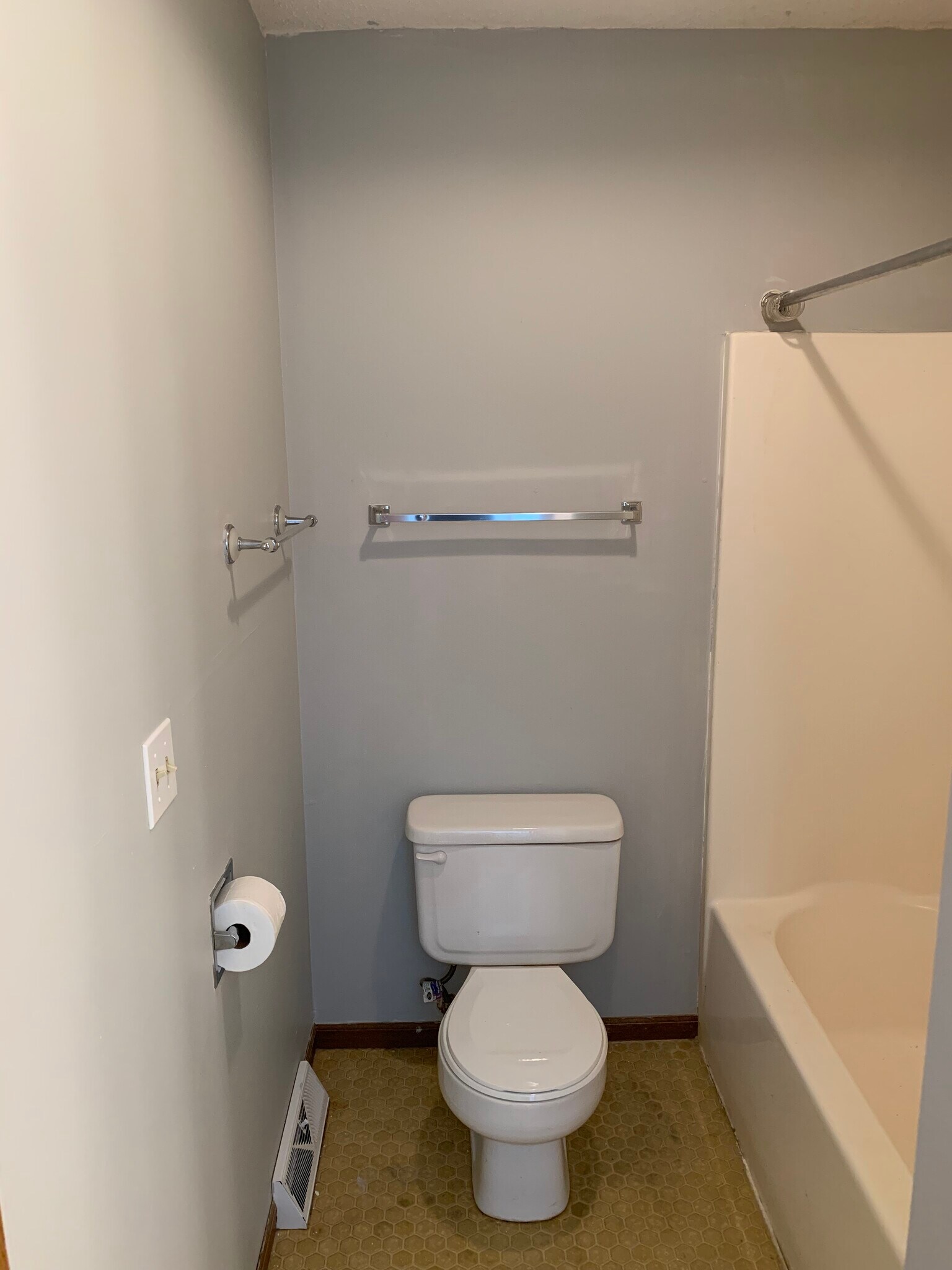 Bathroom - 315 Foxfire Dr