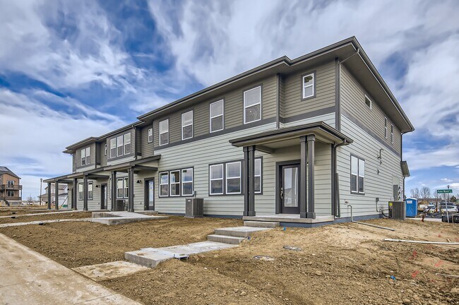 Building Photo - 743 Pokeweed Ln