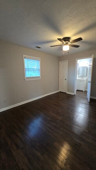 BEDROOM 1 - 5991 Peco Ln
