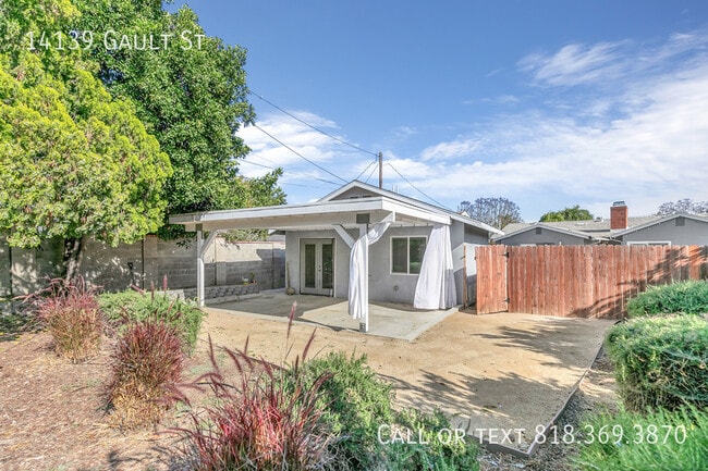 Building Photo - 14139 Gault St
