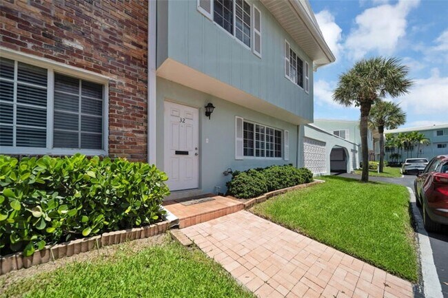 Building Photo - 5400 N Ocean Blvd