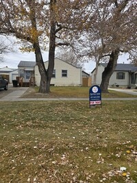 Building Photo - Eastside Charmer