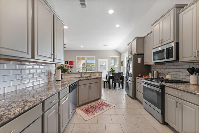 Building Photo - 19063 Minero Ln