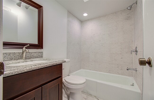 Building Photo - 12633 Memorial Dr