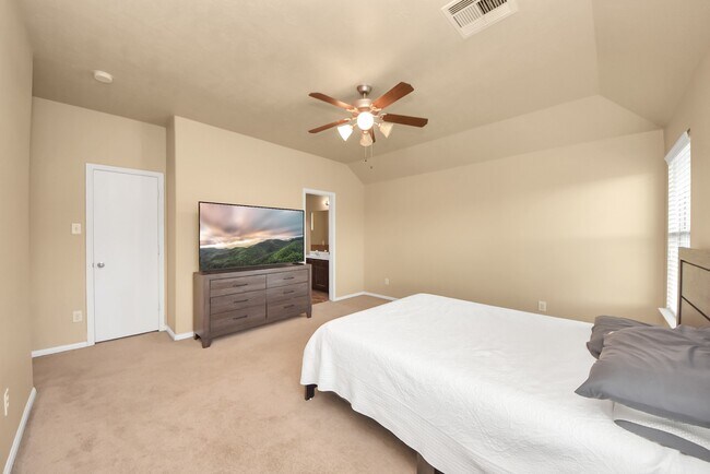 Building Photo - 9219 Dewberry Blossom Ln