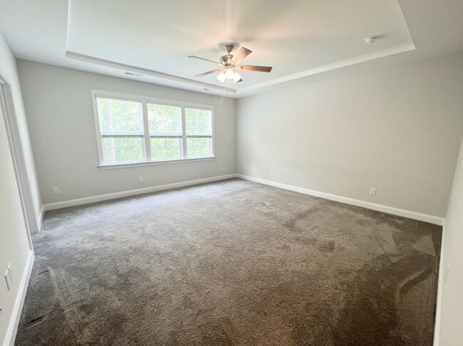 Building Photo - Like new 4BR house in Tryon, Wake Forest
