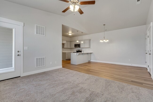 Building Photo - 13221 Dominica Ln