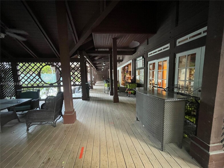 Building Photo - 4000 Towerside Ter