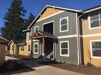 Building Photo - Apartment near downtown Hillsboro