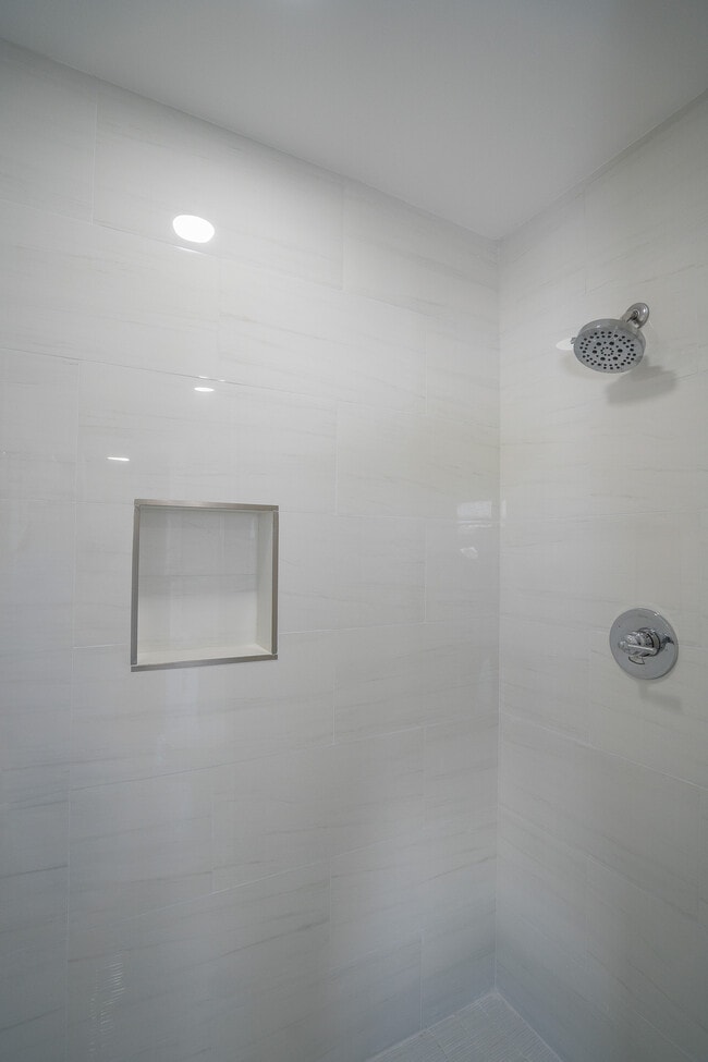 Building Photo - 4107 Miller Dr