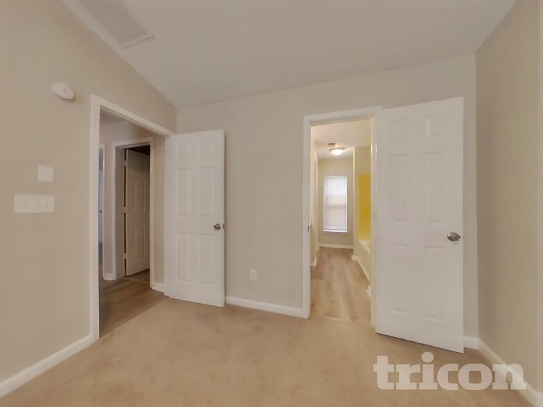 Building Photo - 5524 Somervale Ct