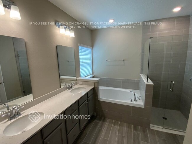 Building Photo - 2523 Laylas Wy