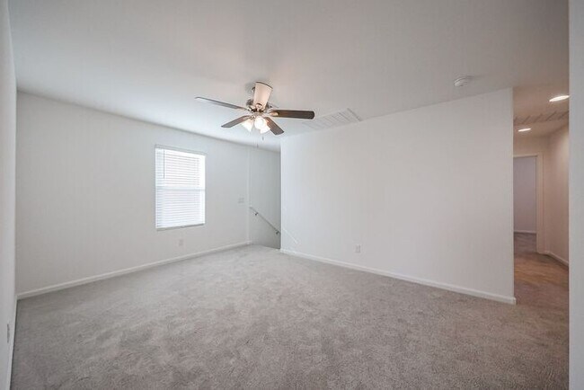 Building Photo - Brand New 5 Bedroom 2.5 Bath Home!