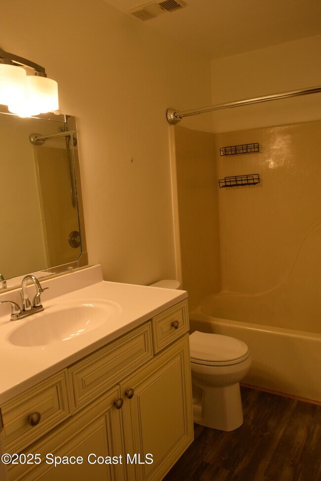 Building Photo - 1067 Ellen Ct