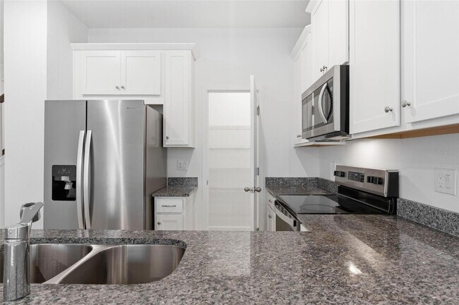 Building Photo - 4268 Sadler Rd