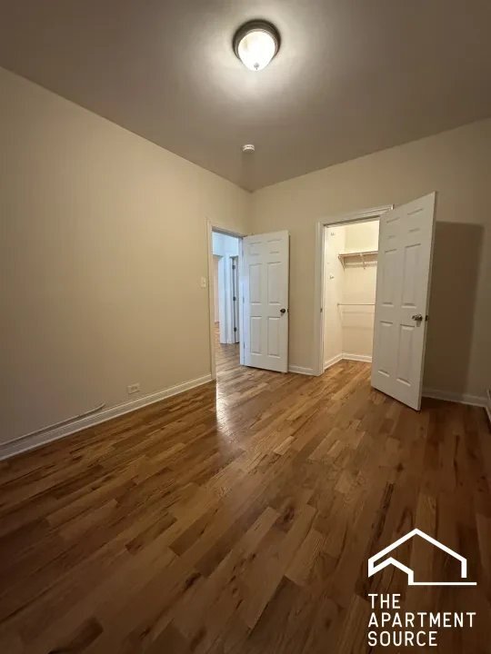 Building Photo - 1319 Oak Ave