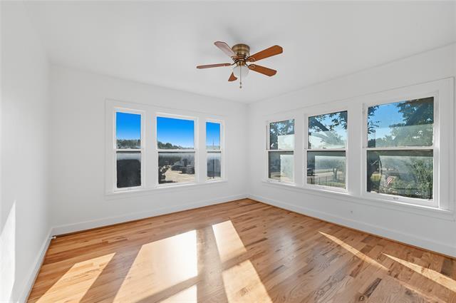 Building Photo - 800 W Lowden St