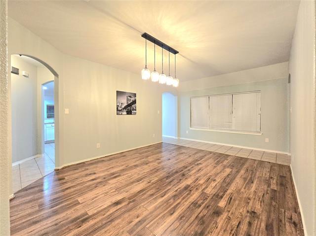 Building Photo - 5423 Lavaca Rd