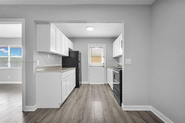 Building Photo - 400 NW 65th Ave
