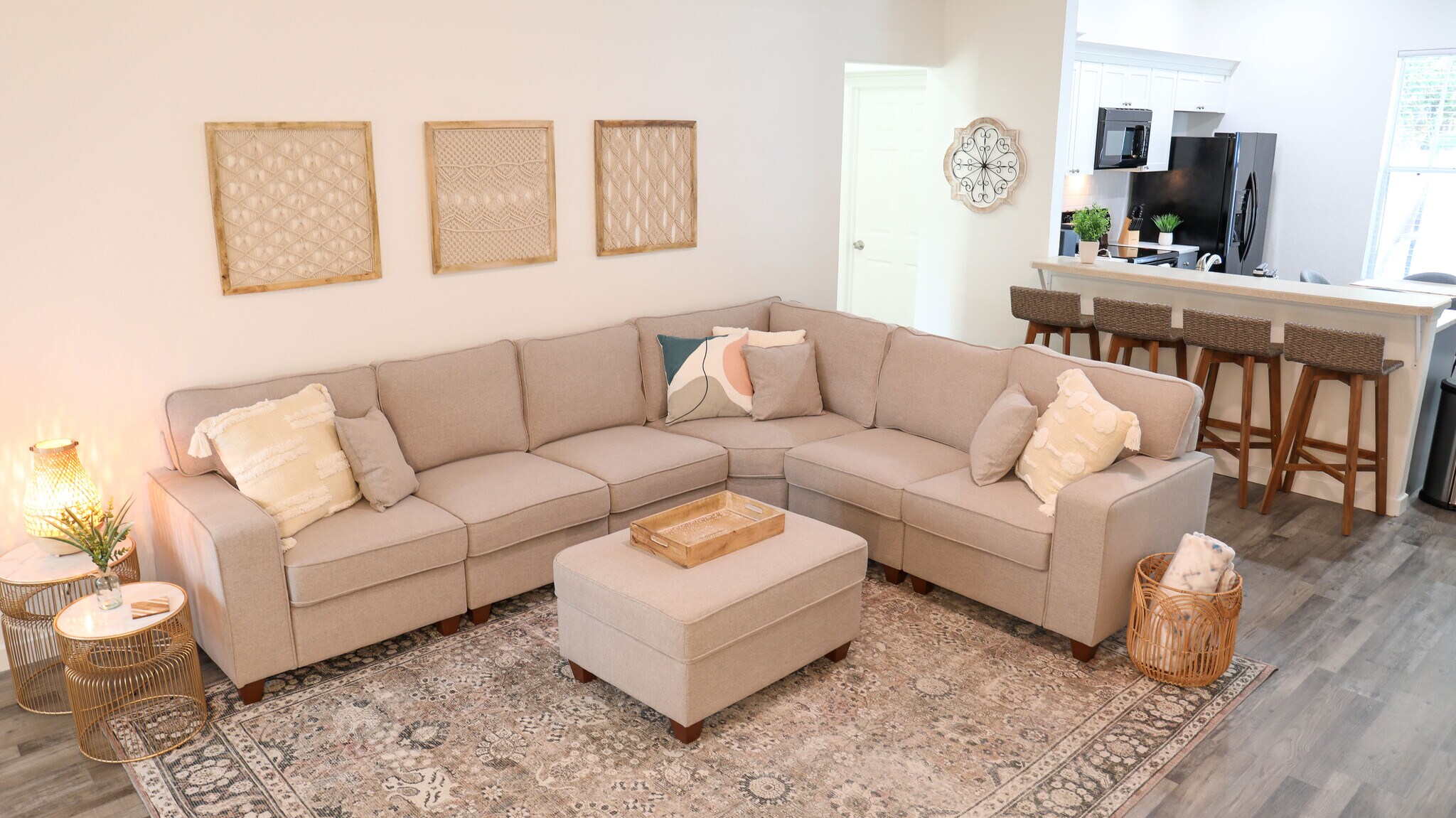 Building Photo - 1333 S Madison Ave