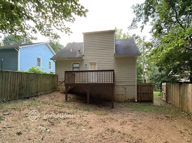 Building Photo - 4635 Candlewyck Way