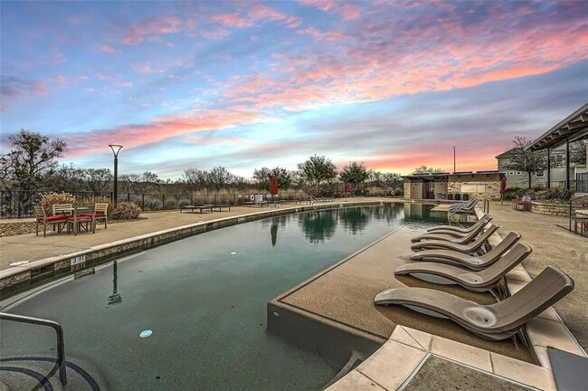 Building Photo - 17205 Adoro Dr