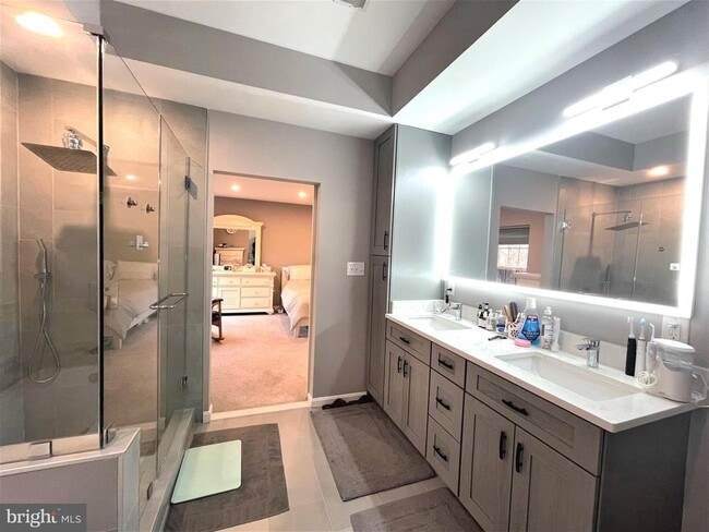 Building Photo - 4513 Monmouth St