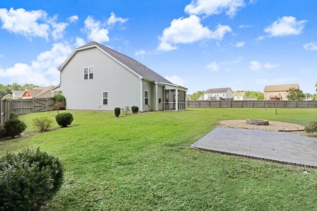 Building Photo - GORGEOUS 4 BR, 2.5 BA *OLDE MILL CREEK in Goldsboro* PIKEVILLE SCHOOLS