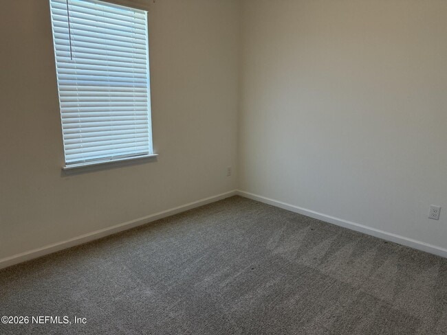 Building Photo - 43 Thurnham Ln