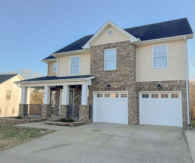 Building Photo - Beautiful 3-Bedroom Home with Bonus Room, ...