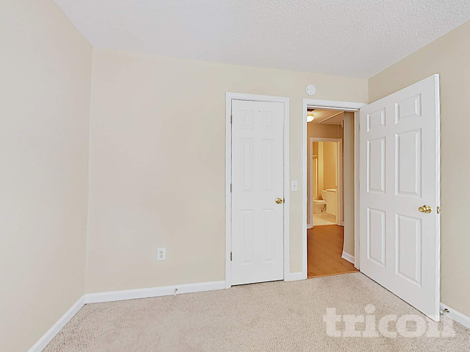 Building Photo - 153 Clear Brook Trail