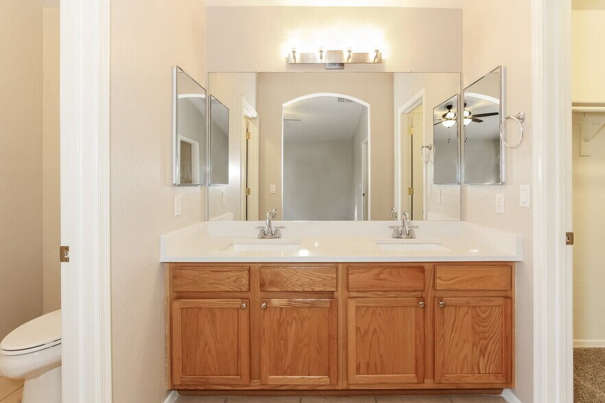 Building Photo - 13147 W Banff Ln