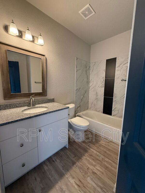 Building Photo - 278 W Harmony Dr