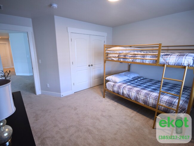 Building Photo - 43 Swasey Peak Wy