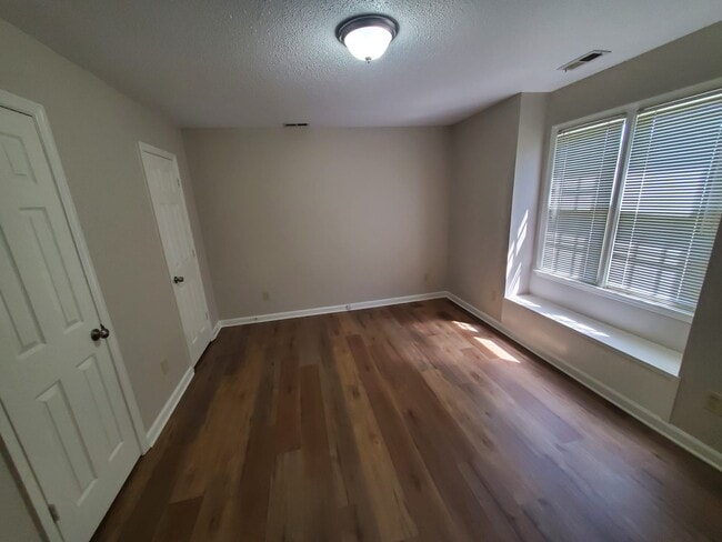 Building Photo - 6407 Thistle Ln NW