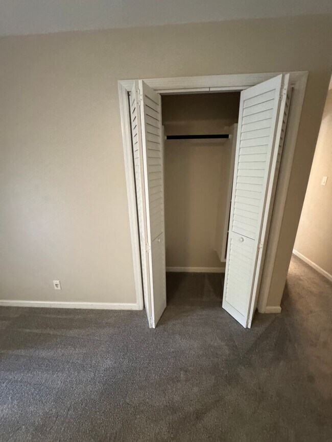 Building Photo - Available Now In Forest Creek