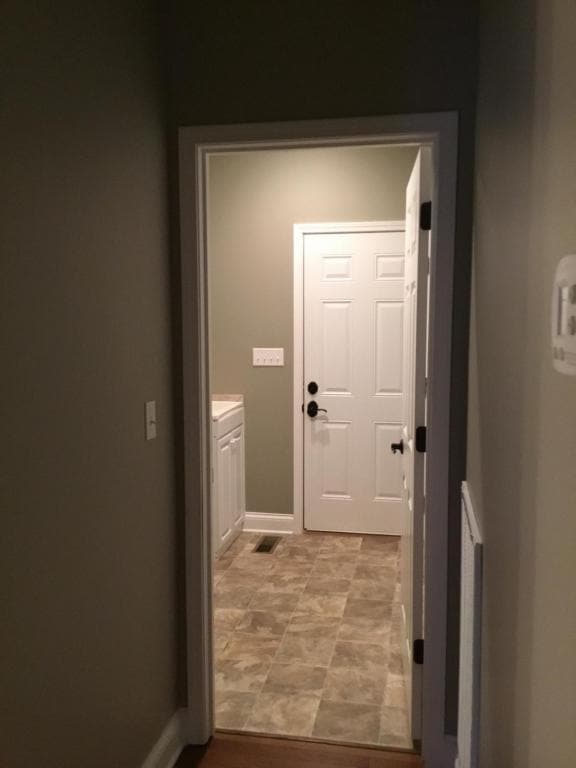 Building Photo - 5172 Ogilvie Ave