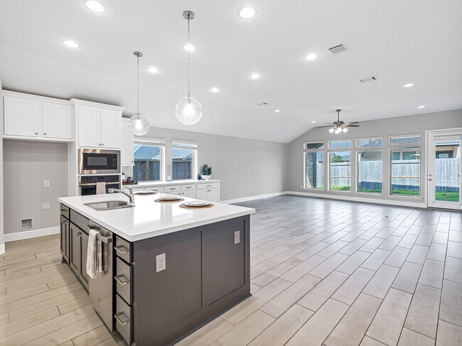 Building Photo - 4210 Haven Crest Ln